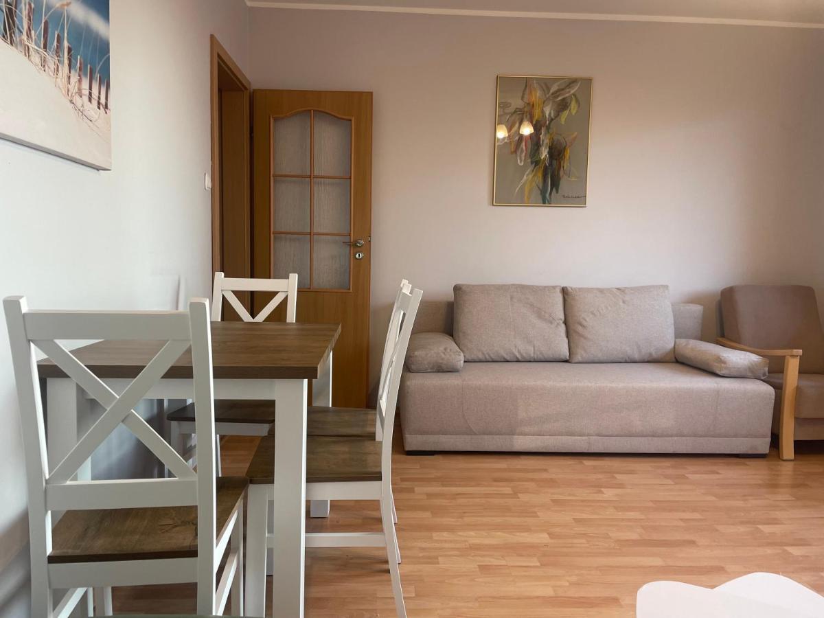 Wolin-Travel Apartament Dom Przy Parku Miedzyzdroje Ngoại thất bức ảnh