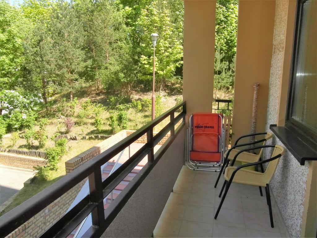 Wolin-Travel Apartament Dom Przy Parku Miedzyzdroje Ngoại thất bức ảnh